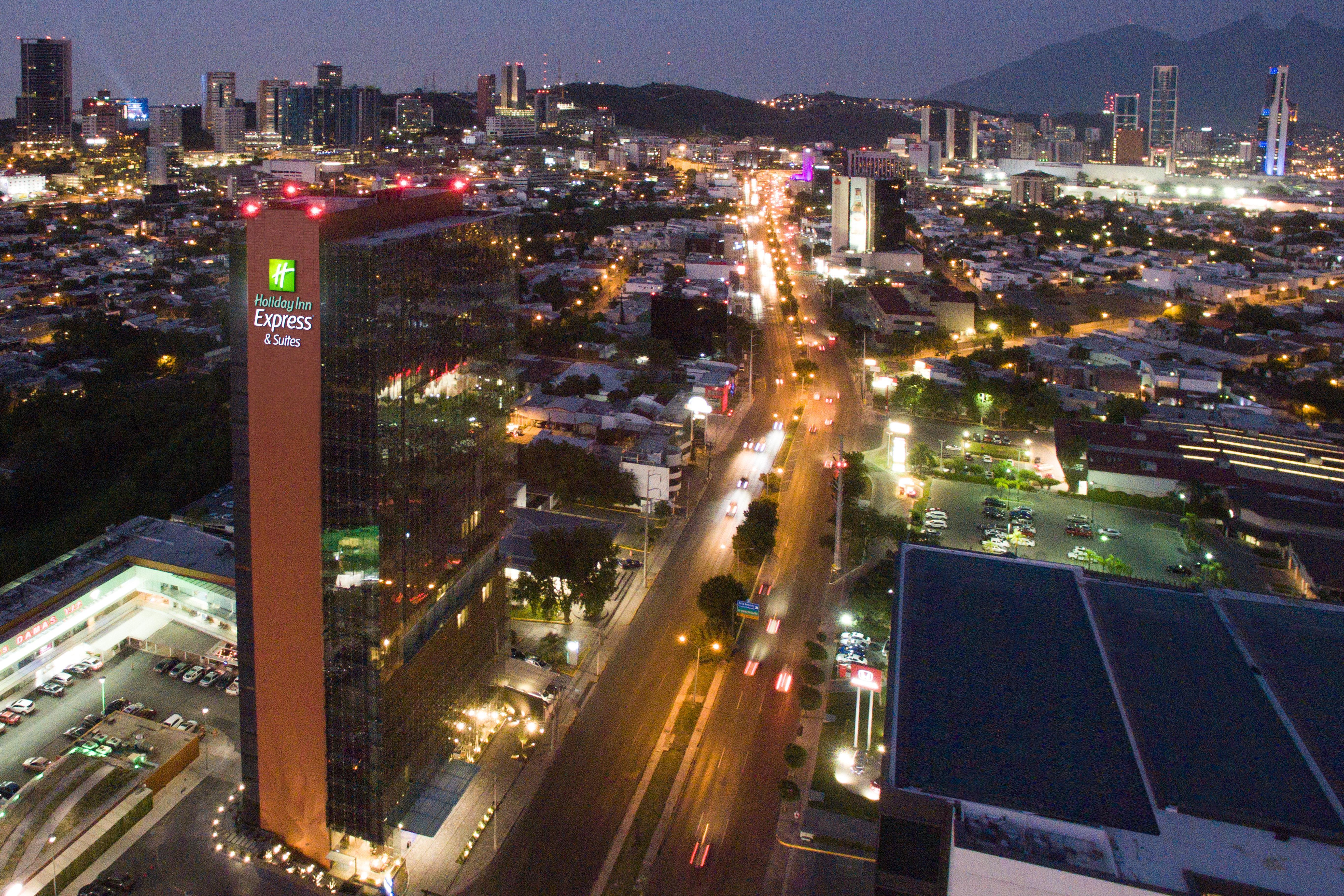 Holiday Inn Express & Suites Monterrey Valle By Ihg San Pedro Garza Garcia Eksteriør bilde