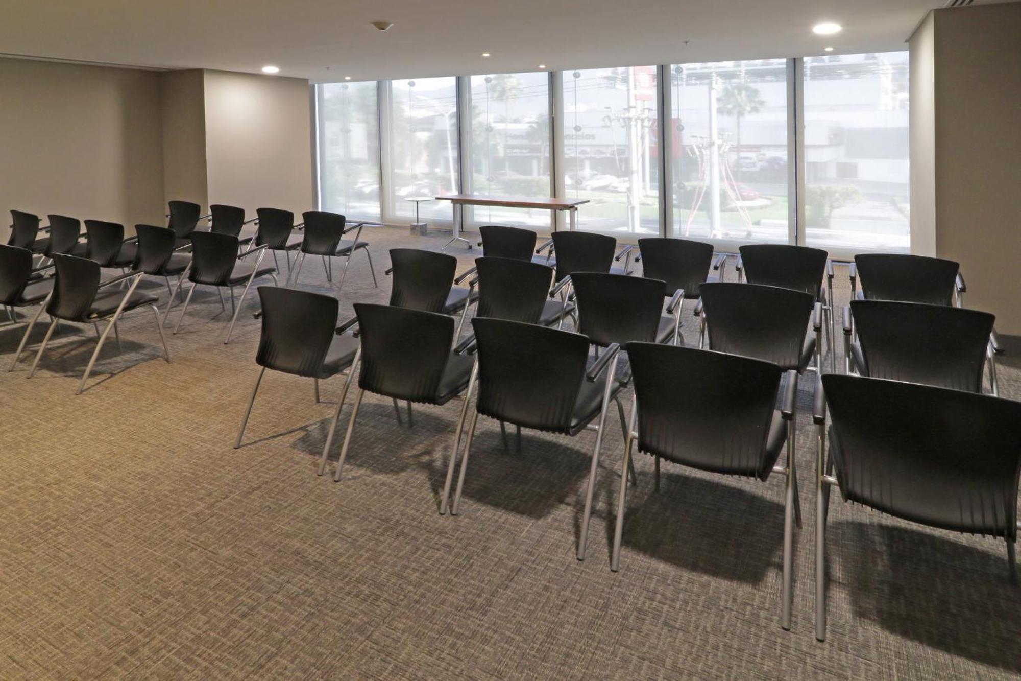 Holiday Inn Express & Suites Monterrey Valle By Ihg San Pedro Garza Garcia Eksteriør bilde