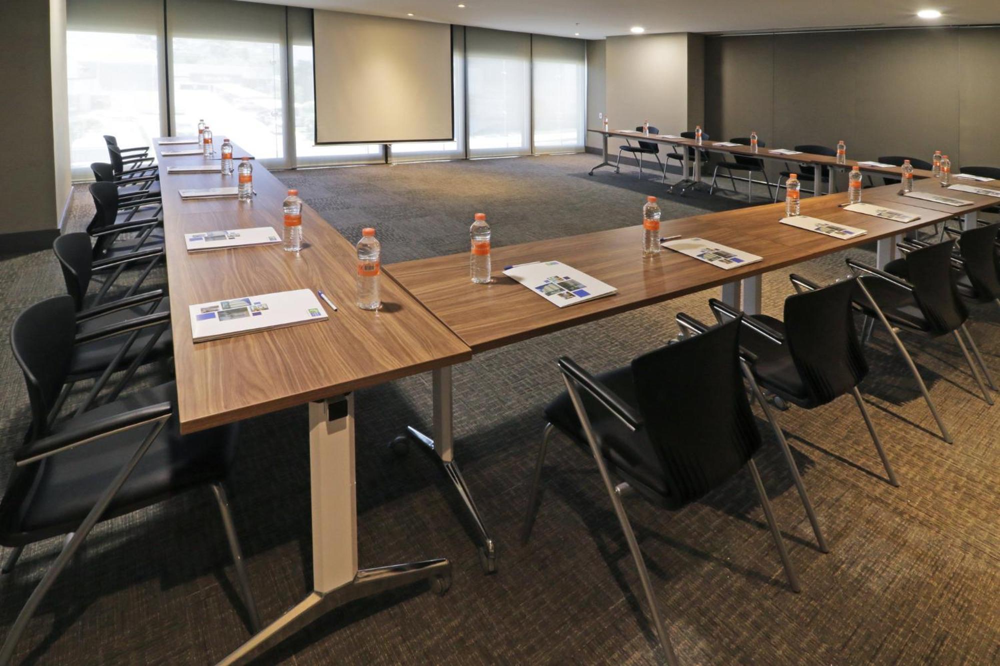 Holiday Inn Express & Suites Monterrey Valle By Ihg San Pedro Garza Garcia Eksteriør bilde