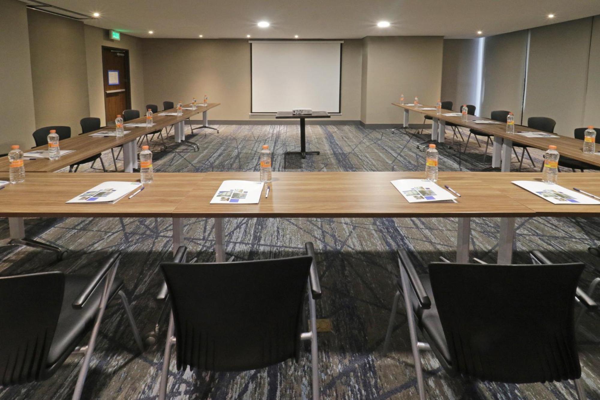 Holiday Inn Express & Suites Monterrey Valle By Ihg San Pedro Garza Garcia Eksteriør bilde