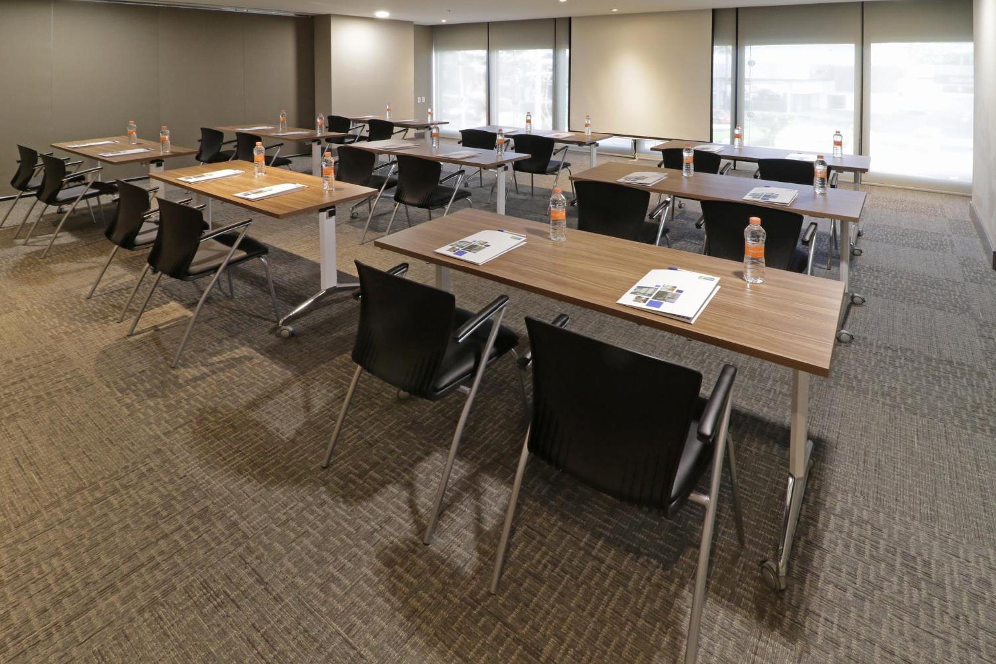 Holiday Inn Express & Suites Monterrey Valle By Ihg San Pedro Garza Garcia Eksteriør bilde
